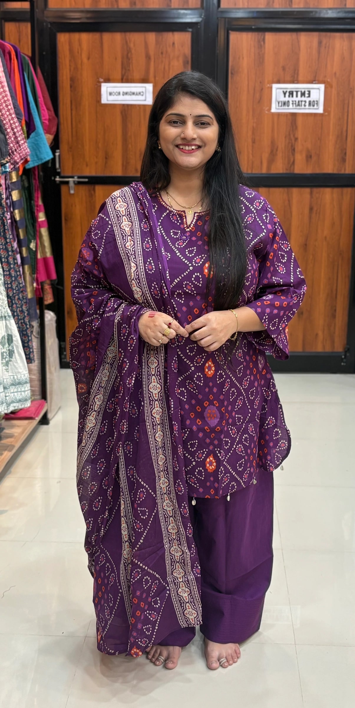 BANDHANI FARSI SUIT